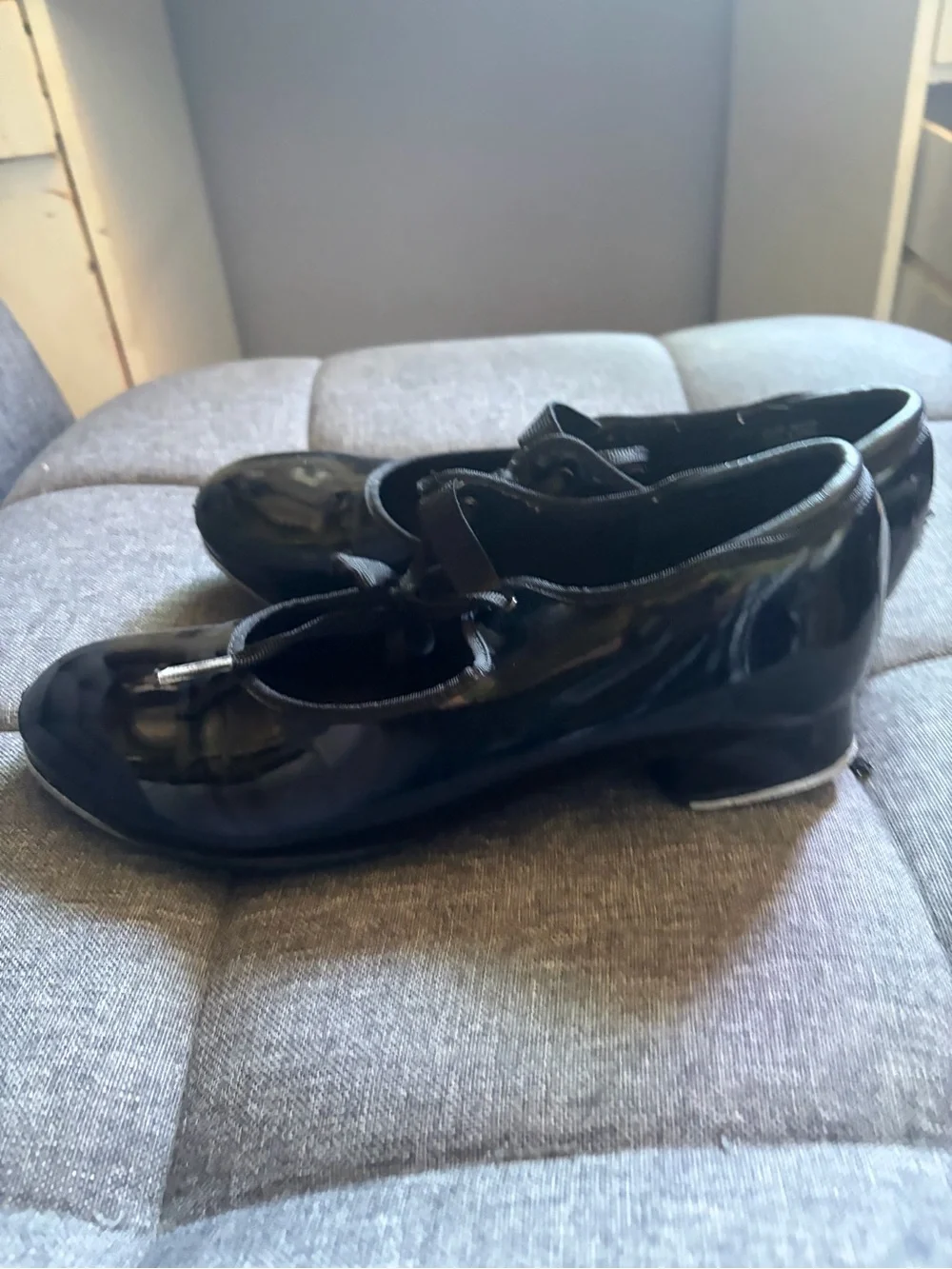 Girls Black Patent Mary Jane Shoes with Tie